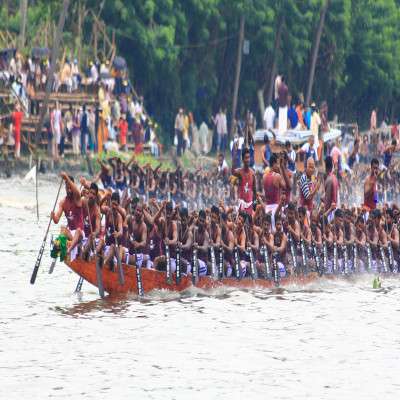 Boat Race melaghar Tours